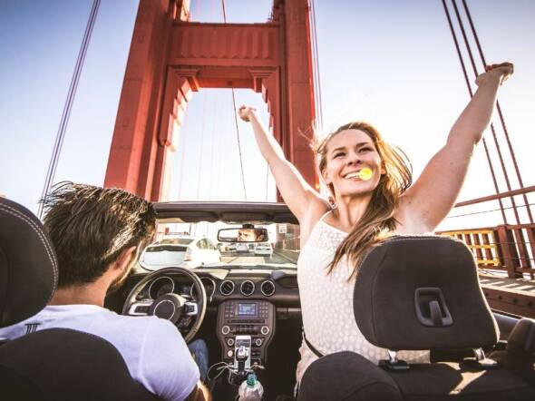san francisco couple driving